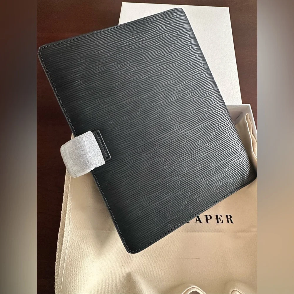 Cloth and Paper Contoured A5 6 Ring Planner - Picture 8 of 11